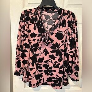 NWOT Adrienne Vittadini Knit Blouse Pink  Black Floral Design and Tie Front